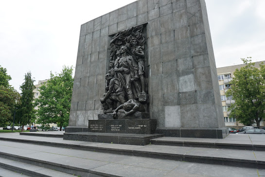 Det første monument, der blev rejst for jøderne efter 2. Verdenskrig