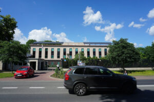 Specielt ambassadørboligen er imponerende